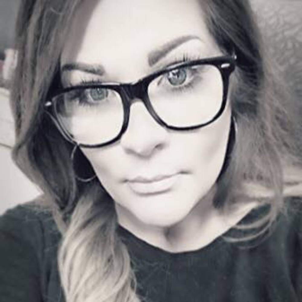 Meet your Posher, Shelly